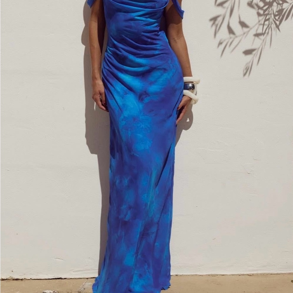 Chic One-Shoulder Blue Dress